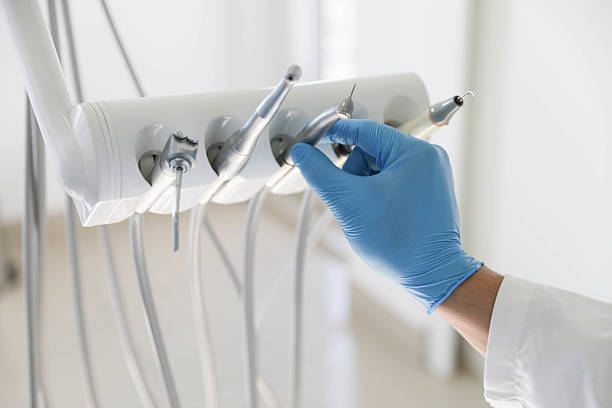 Professional Tooth Extraction technician working in Pittsville, MD